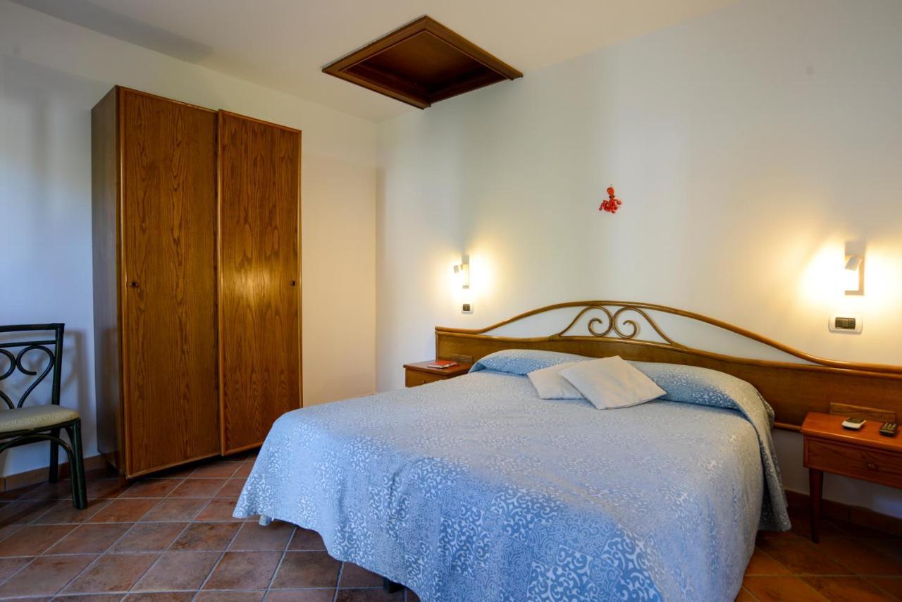 Апартаменты Agriturismo Piccolo Canyon Пьяно-ди-Сорренто Экстерьер фото